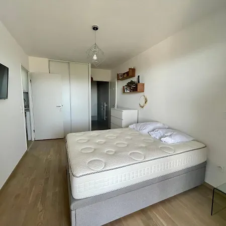 Apartment T2 Vue - Entree De Ajaccio (Corsica)