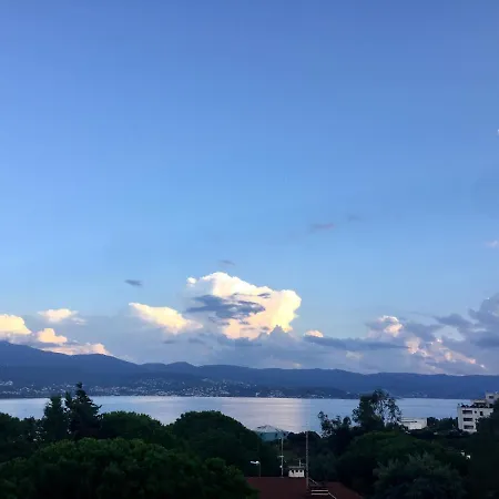 Apartment T2 Vue - Entree De *